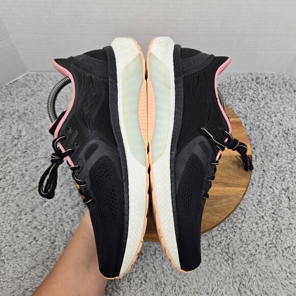 Saucony Hurricane 23 Black Pink Athletic Gym Daily Road Running Shoe Womens 11 - Picture 8 of 13